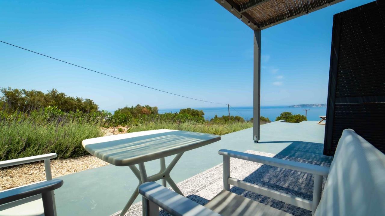 Kefi Spitia Bed & Breakfast Simotáta Eksteriør bilde